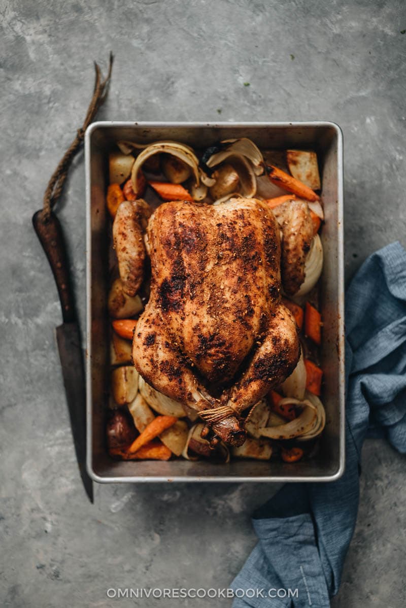 One-Pan Roast Chicken And Vegetables - The chicken is roasted until perfectly charred and juicy inside, while the vegetables are tender and flavorful. It is a great weekend one-pan dinner that takes little effort to prepare. This dish is Gluten Free and low carb.