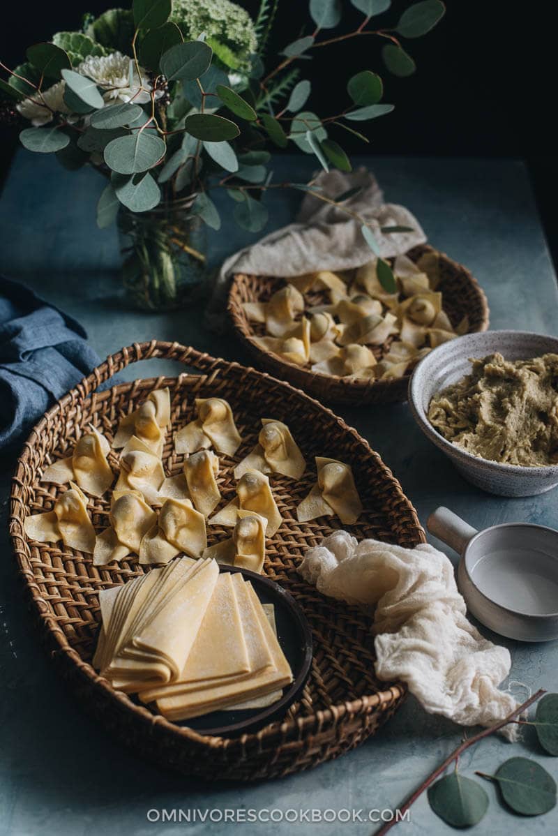 Chicken Wonton Soup Cooking Process