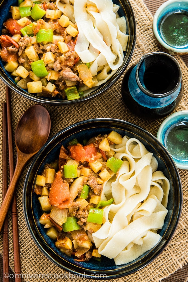 Uyghur-Style Noodles with Lamb Sauce (Laghman, 新疆拌面)-image