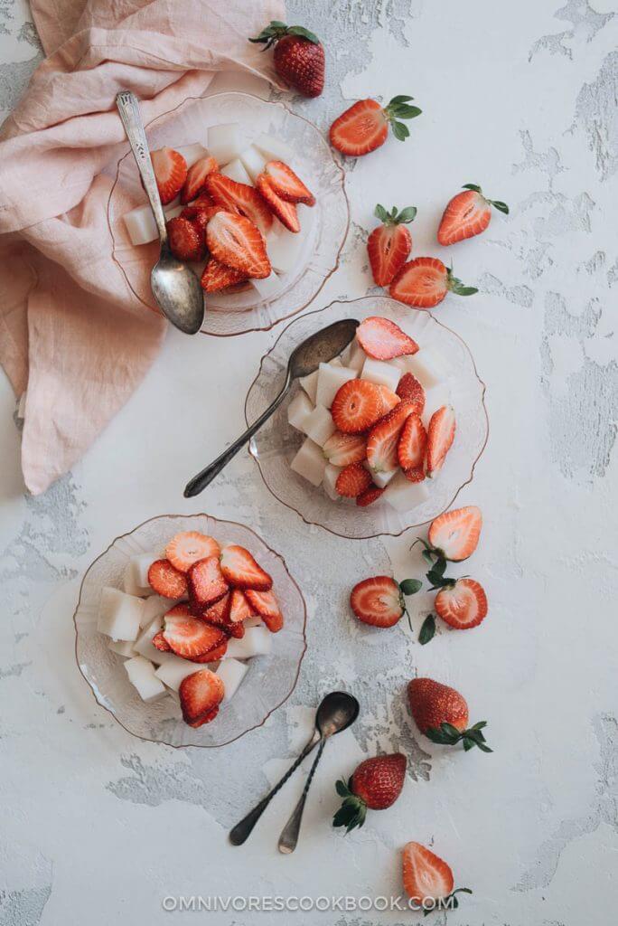 Almond Tofu (Almond Pudding, 杏仁豆腐) Omnivore's Cookbook