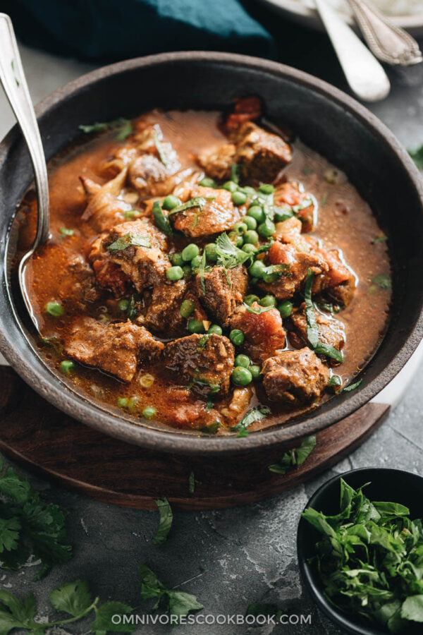 Pressure Cooker Curry Beef Stew (An Instant Pot Recipe) Omnivore's