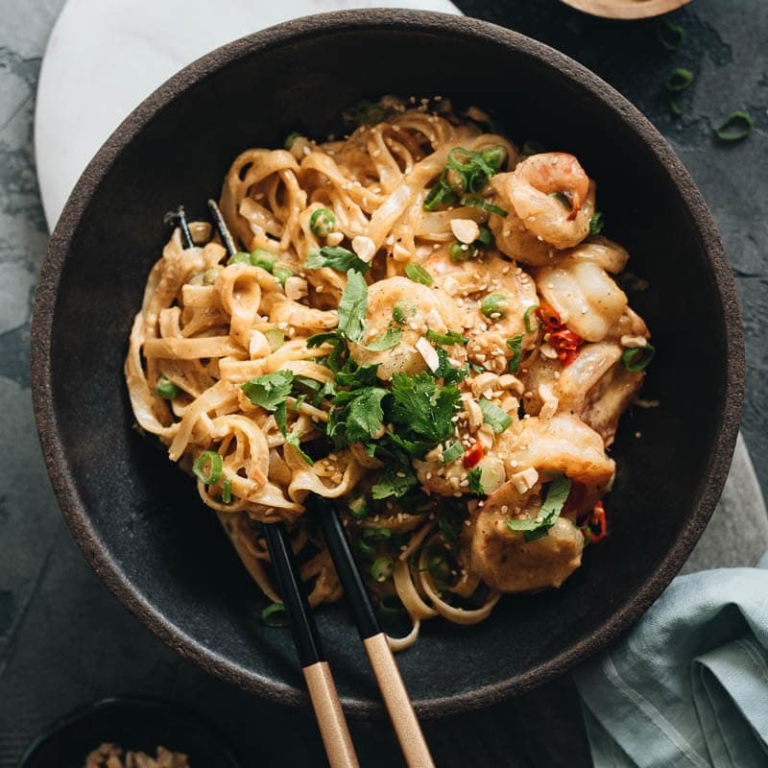 Shrimp Laksa Curry Bowl - Omnivore's Cookbook