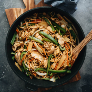 Easy Chicken Lo Mein (Authentic Taste Without A Wok) - Homemade tender chicken, crisp peppers and bamboo shoots, and thick noodles all tossed in a rich sauce that is fragrant, savory and slightly sweet. Make your favorite Chinese takeout without a wok - it is healthy and tastes great. #vegetables #chicken #takeout #glutenfree #noodles #recipe