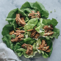 Instant Pot Shredded Chicken Lettuce Wrap - Tender, juicy chicken is smothered in a savory brown sauce with crisp water chestnuts. It takes no time to prepare and is so fast to make, which makes it a perfect easy and healthy dish for your weekday dinner. #asian #lowcarb #recipe #chinese