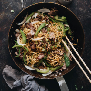 Homemade beef chow mein with peppers and onion