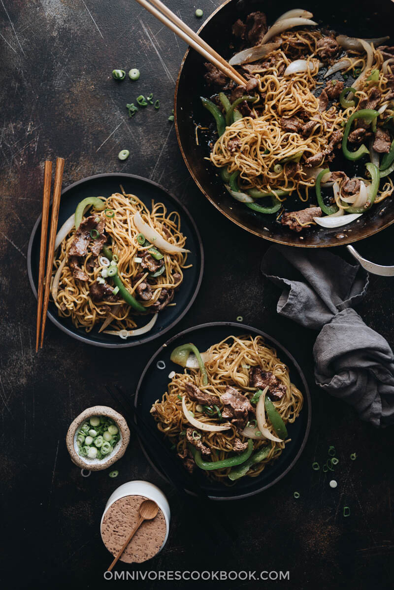 Chinese Beef Chow Mein (牛肉炒面) - Omnivore's Cookbook