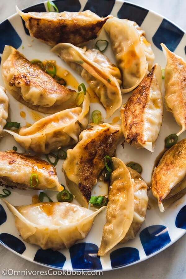 Top 15 Vegetarian Chinese Recipes - Carrot Dumplings
