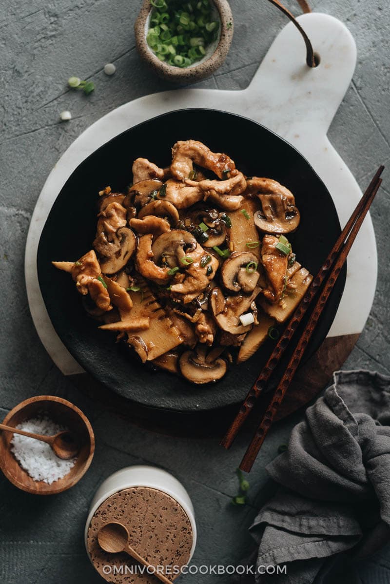 Chinese Mushroom Chicken Stir Fry - Omnivore's Cookbook