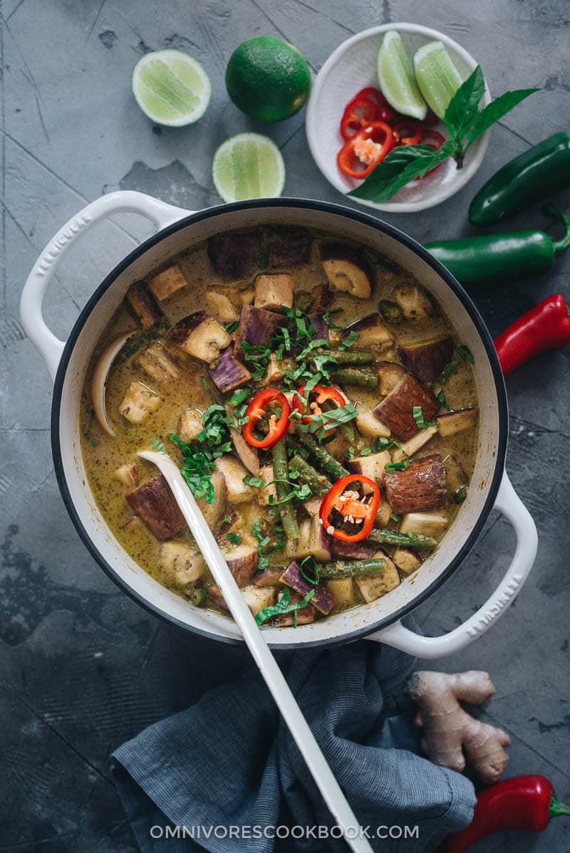 Homemade vegan Thai green curry