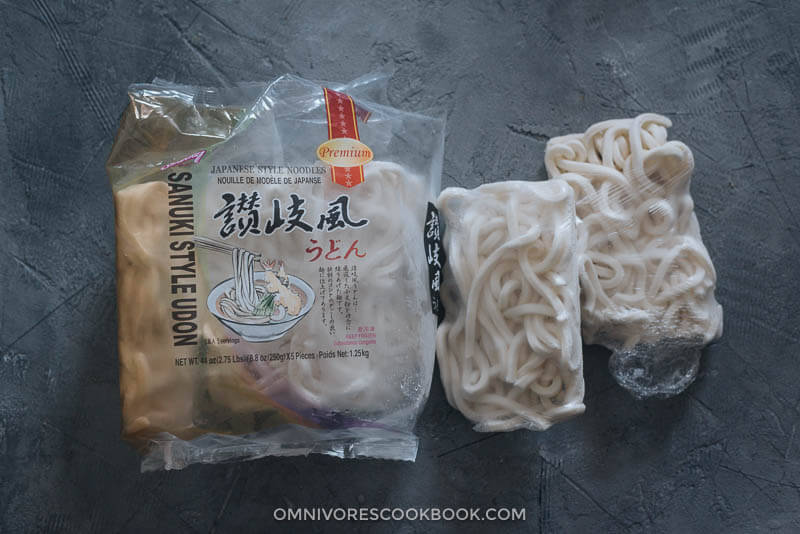 Packaged frozen udon noodles