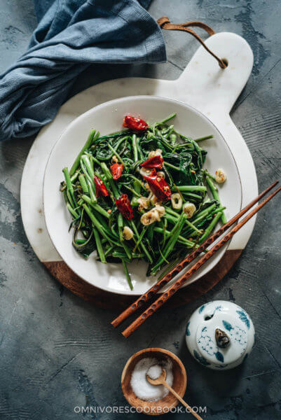 Stir Fried Water Spinach - Two Ways - Omnivore's Cookbook
