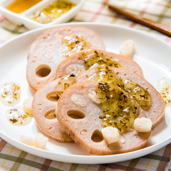 Honey Lotus Root with Sticky Rice (糯米藕)