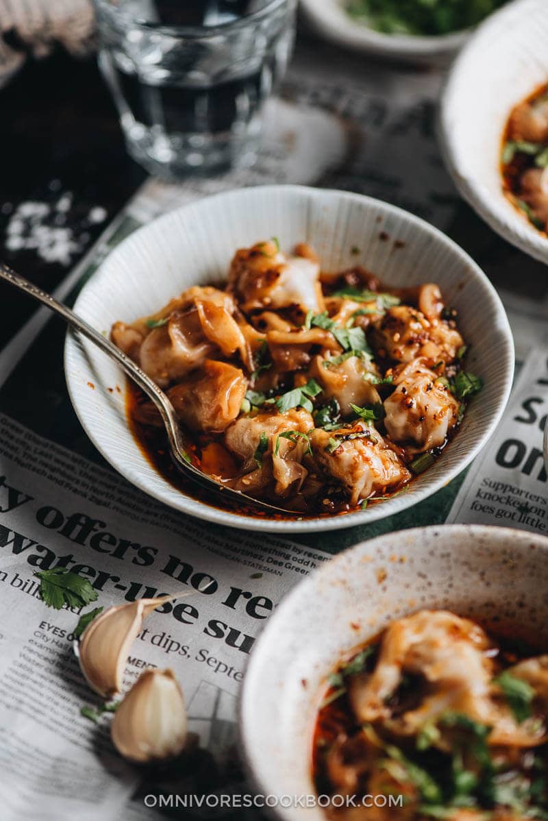 Topp 14 Sichuan Oppskrifter-Noen av de mest populære Real-deal Sichuan oppskrifter gjort tilgjengelig for homecooks å gjenskape i sitt eget kjøkken.