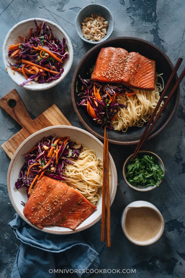 30-Minute Salmon Noodle Bowl with Coleslaw - Omnivore's Cookbook