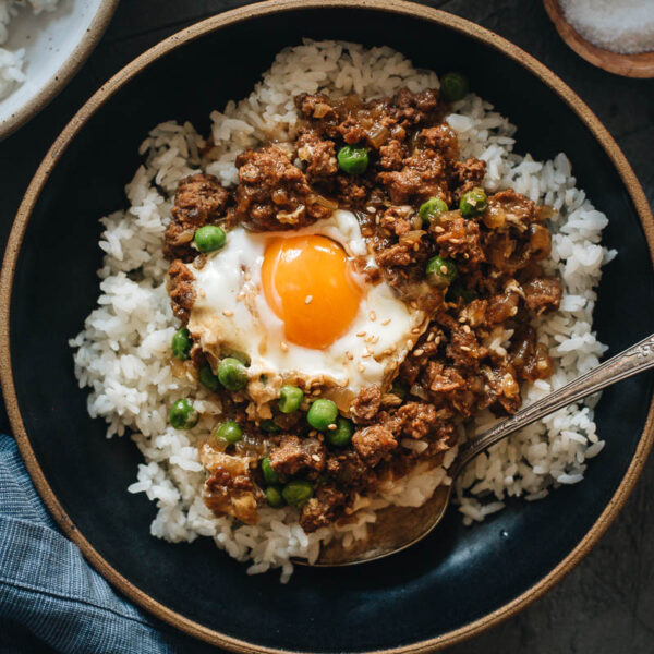 Cantonese Ground Beef Rice and Eggs (窝蛋牛肉) - Omnivore's Cookbook