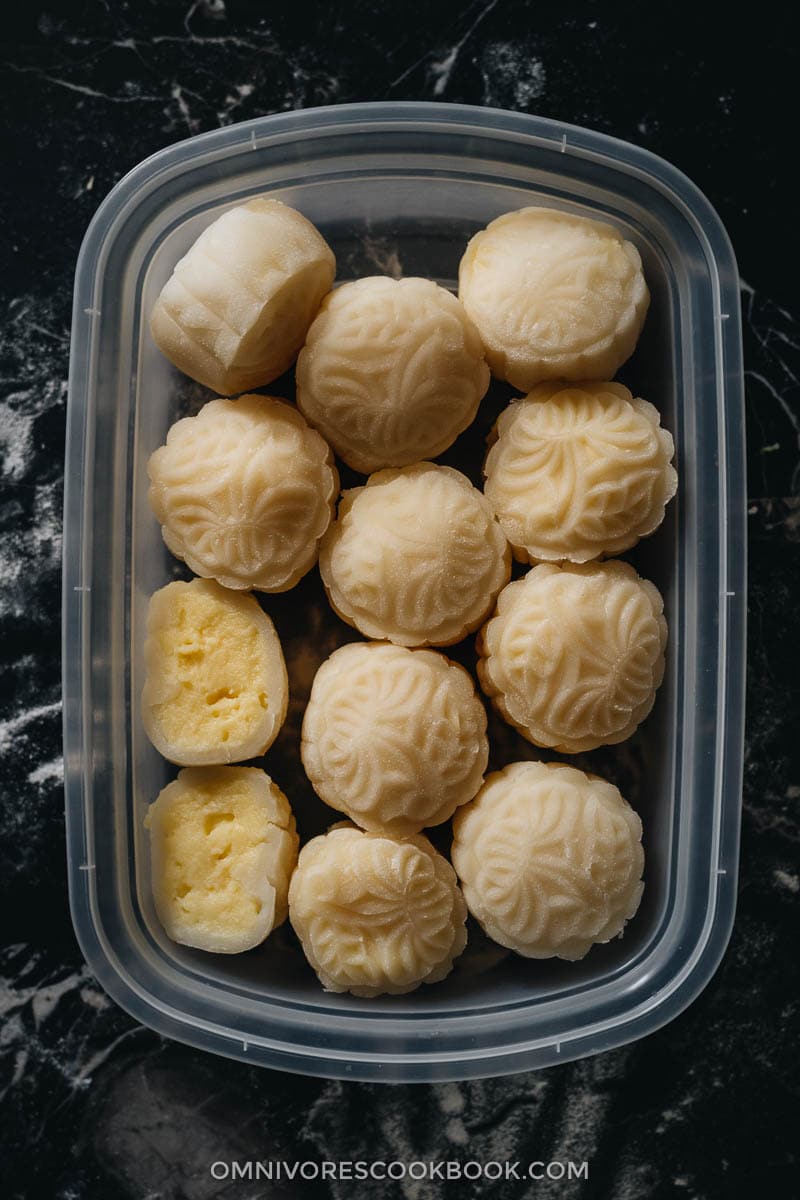 Snow skin mooncakes in a container