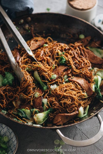 Char Siu Chow Mein (叉烧炒面) - Omnivore's Cookbook