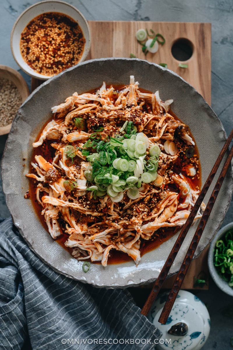Sichuan-style shredded chicken in red oil