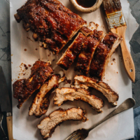 Instant Pot Pork Ribs (Chinese-Style) - A super easy Instant Pot pork ribs recipe that produces juicy tender pork with a sticky glossy glaze just like real-deal barbeque pork. It takes merely 10 minutes to set up, and your dinner will be done in 30 minutes. An Asian style dry rub and BBQ sauce are included, but you can use your own favorite seasonings in this recipe as well. {Gluten-Free}