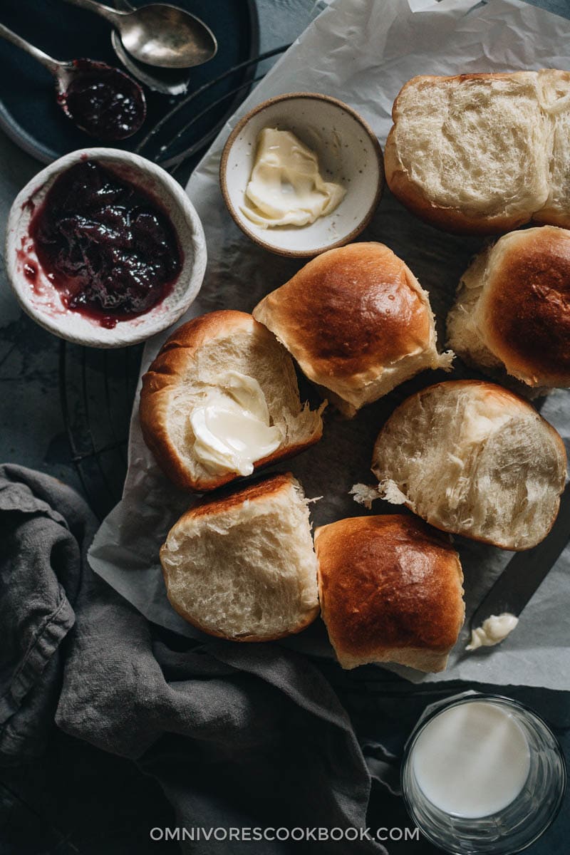 Small Batch White Dinner Rolls Recipe