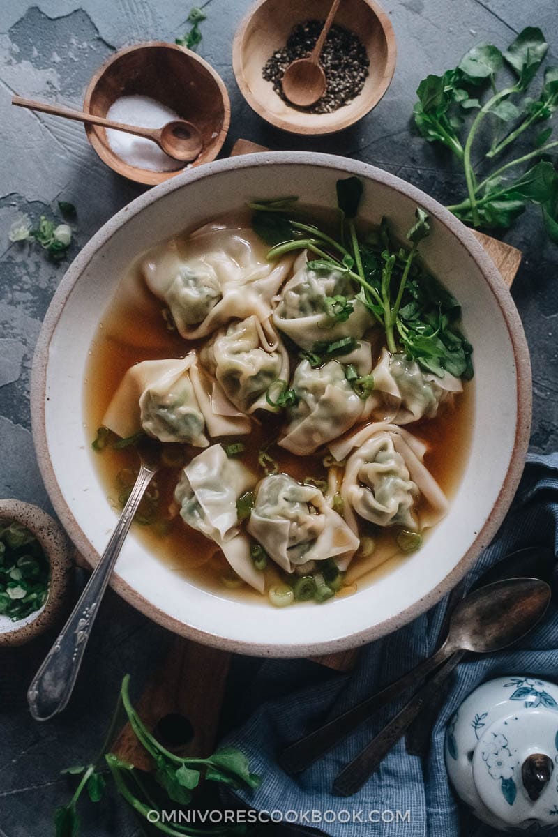 Watercress wonton soup