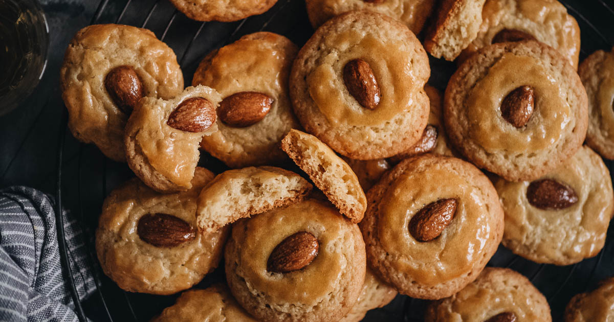 1912_Chinese-Almond-Cookies_FB