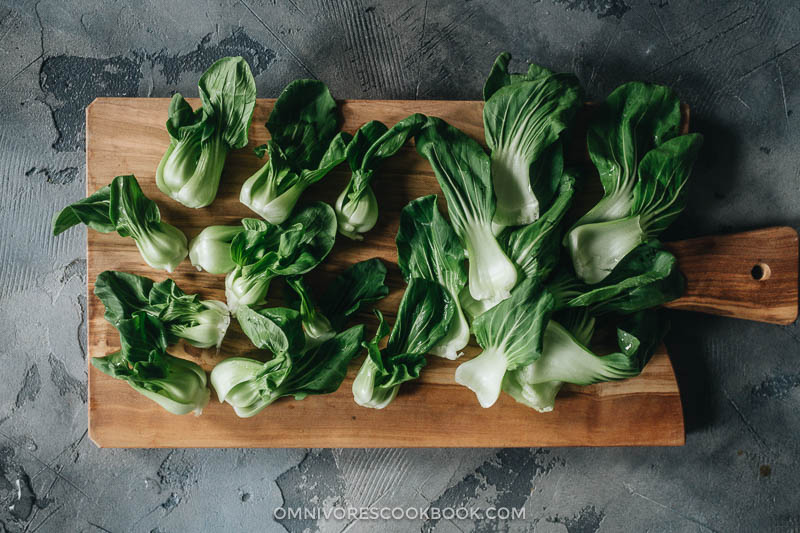 How to prepare baby bok choy for cooking