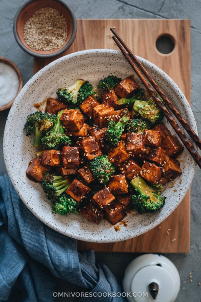 Tofu and Broccoli Stir Fry - Omnivore's Cookbook