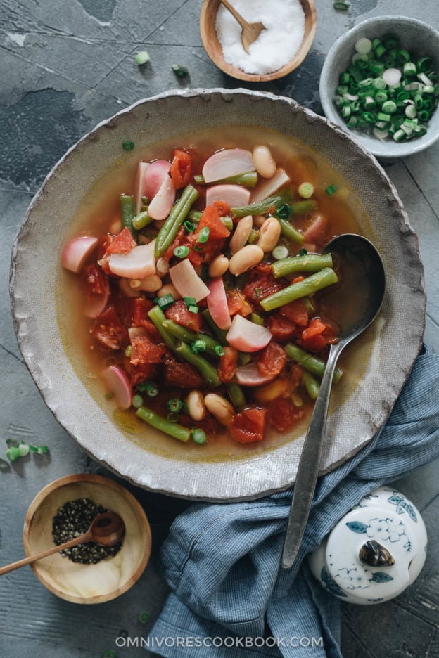 Instant Pot Vegetable Soup - Omnivore's Cookbook
