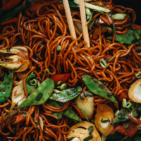 Vegetable lo mein close up