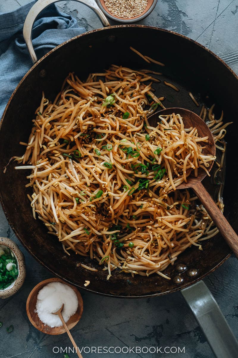 Stir fried bean sprouts in a pan