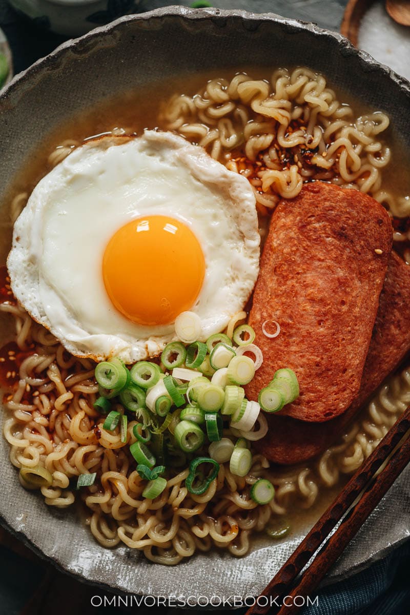 Easy Spam Ramen with Egg