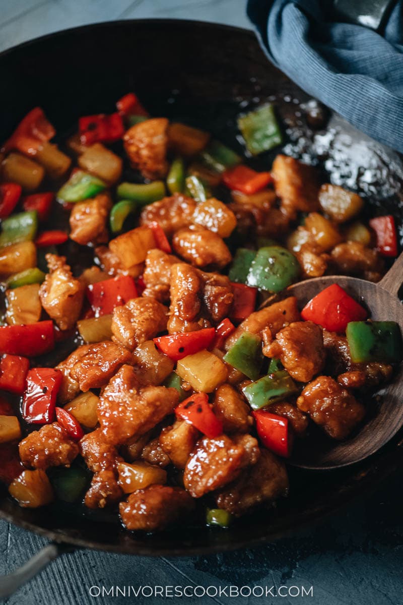 Takeout-style pineapple chicken