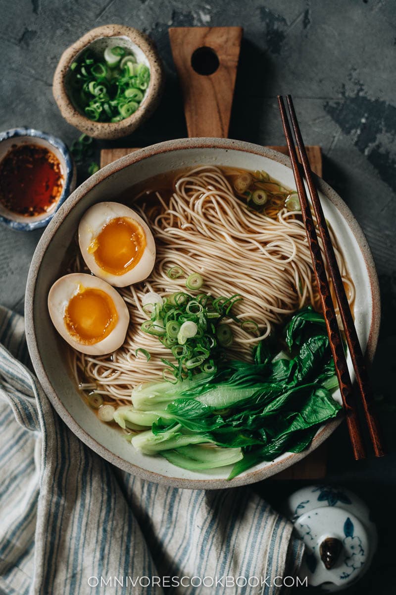 15-Minute Korean Noodle Soup - Omnivore's Cookbook