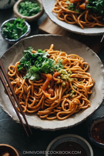 Hot Dry Noodles (热干面) - Omnivore's Cookbook