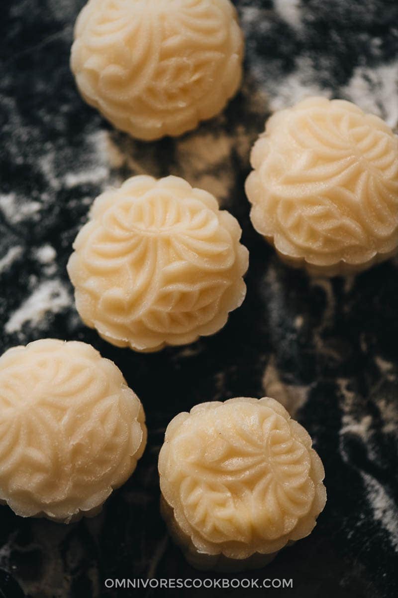 Chinese Mid-Autumn Festival Menu - Snow Skin Mooncake with Custard Filling (冰皮月饼)