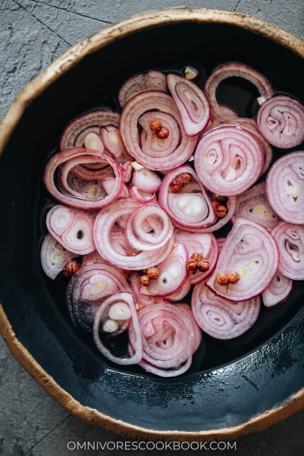 ChineseStyle Quick Pickled Shallots Omnivore's Cookbook