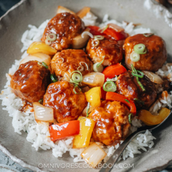 Sweet and sour sauce meatballs