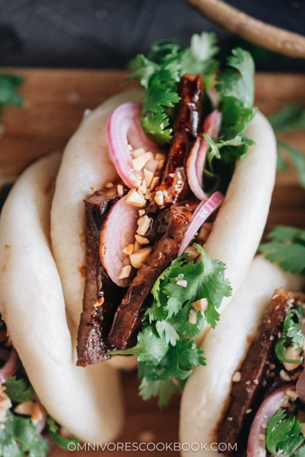 Gua Bao (Taiwanese Pork Belly Buns, 割包) - Omnivore's Cookbook