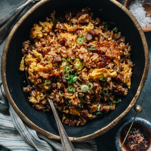 Stir-Fried Cauliflower with Tomato Sauce - Omnivore's Cookbook