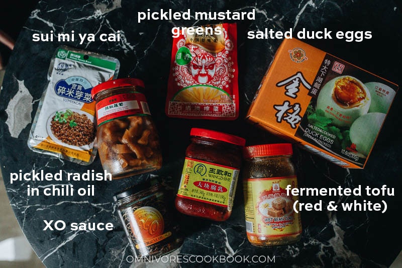 Produits d'ingrédients à servir avec le congee