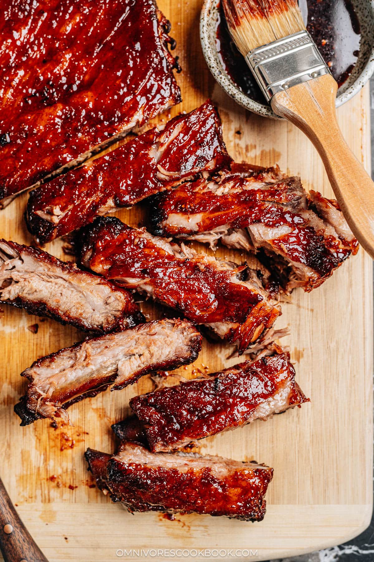 Chinese BBQ ribs with sauce