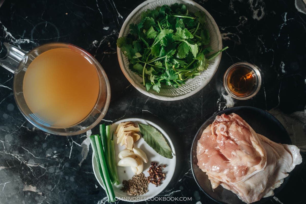 Ingredients for making Chinese chicken noodle soup