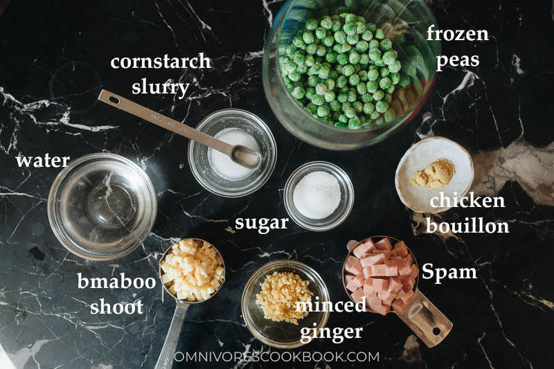 Ingredients for making green peas stir fry