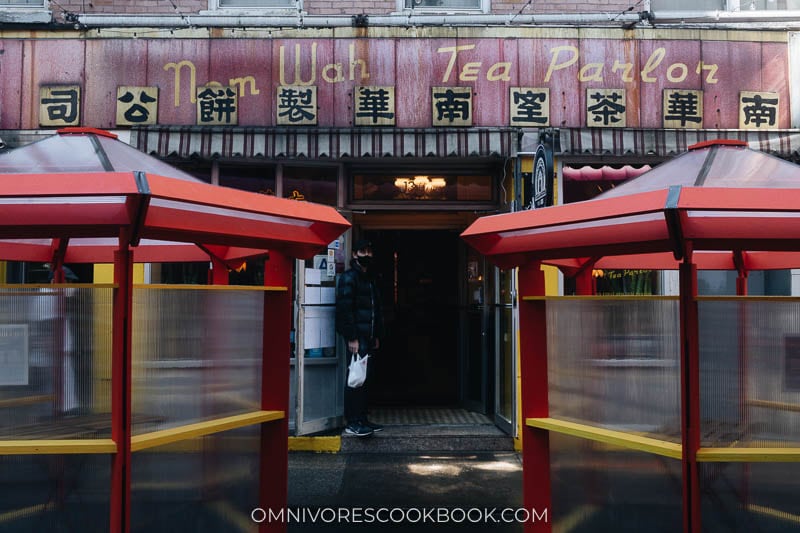 An Exploration of the Tastes of Manhattan's Chinatown – The