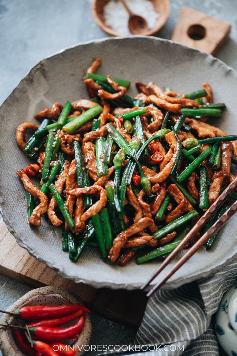 Pork and Garlic Chive Stir Fry - Omnivore's Cookbook