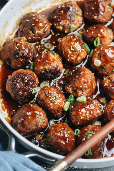 Easy Mongolian Meatballs - Omnivore's Cookbook