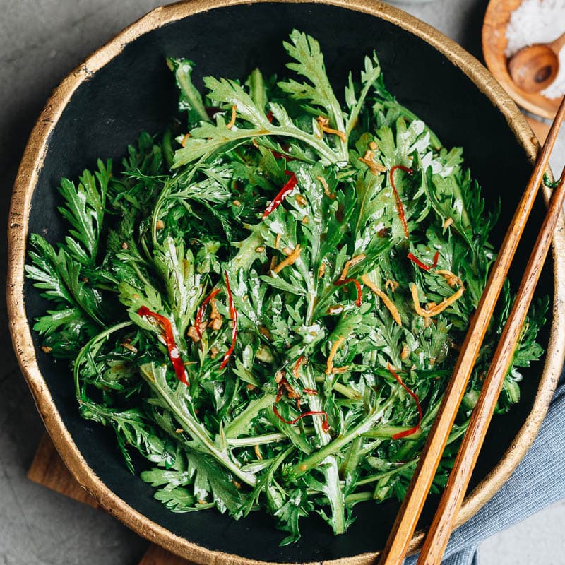 Chrysanthemum Salad Omnivore's Cookbook