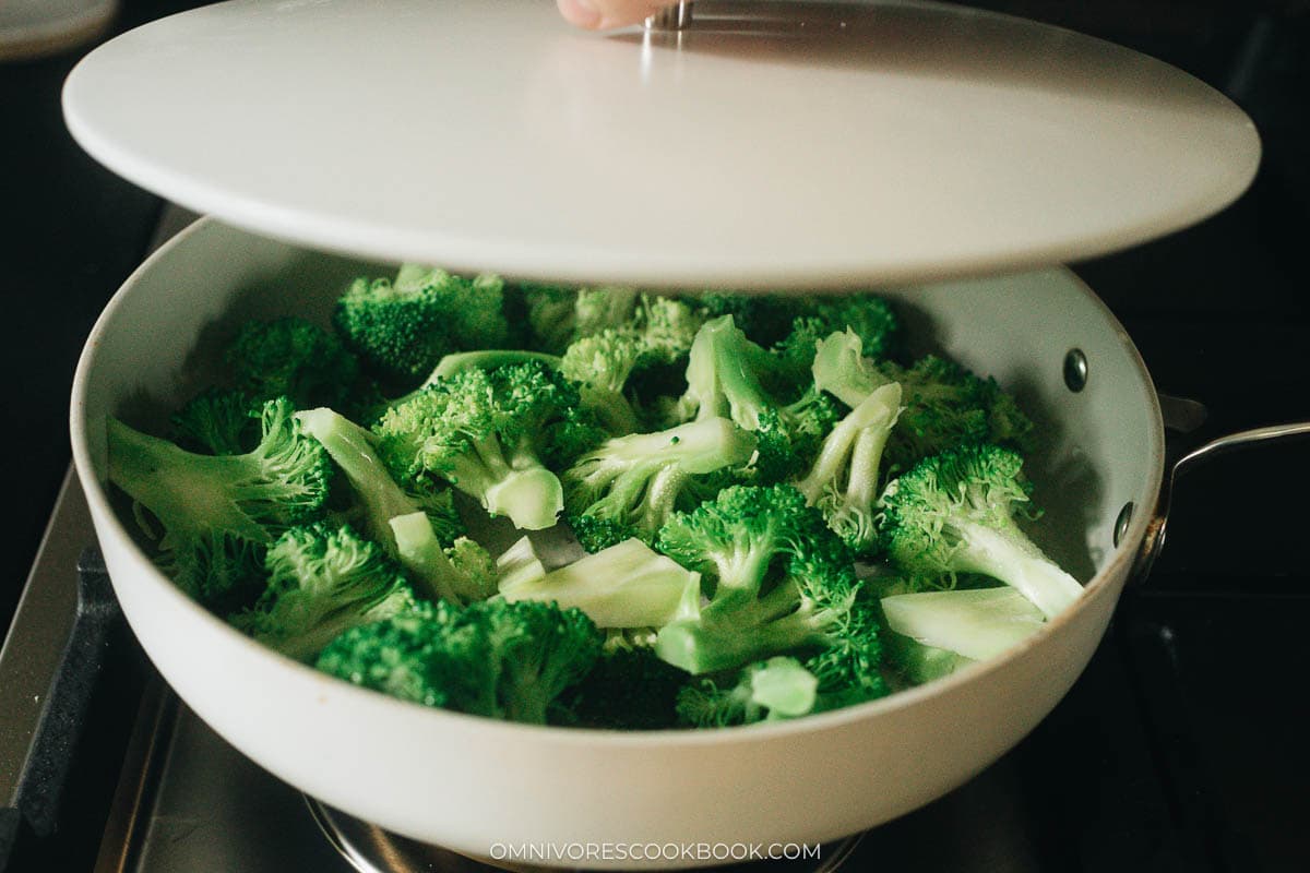 Steam broccoli in a pan