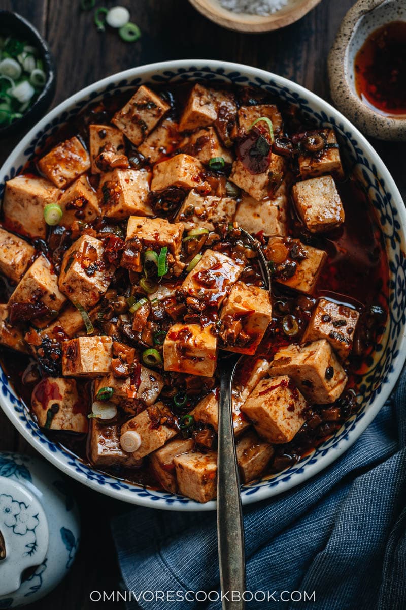 Vegetarian Mapo Tofu (Vegan) - Omnivore's Cookbook